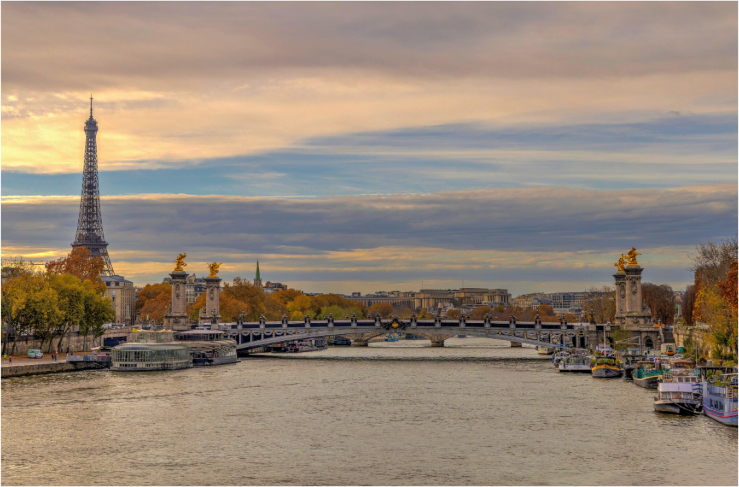 Main image Paris - Autumn Over Pont Alexandre III