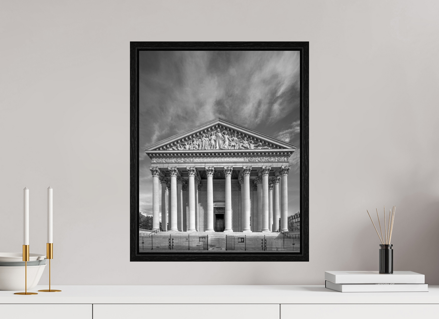 16 x 20″, Floater Frame Paris - La Madeleine