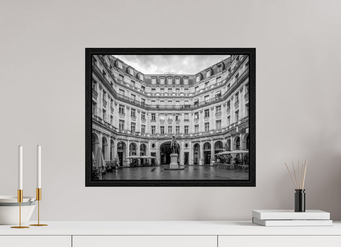 20 x 16″, Floater Frame Paris - Symetry