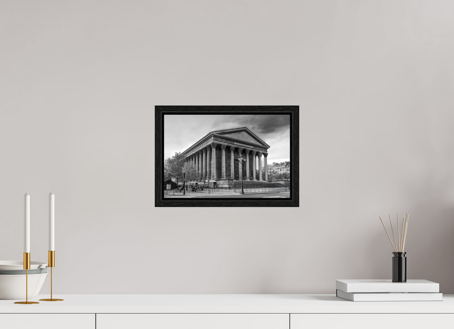 12.1 x 8″, Floater Frame Paris - La Madeleine in Monochrome